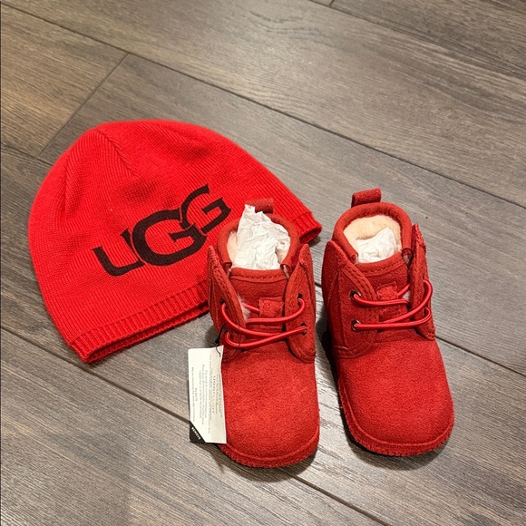 UGG Other - UGG red infant bootie and hat BNWT